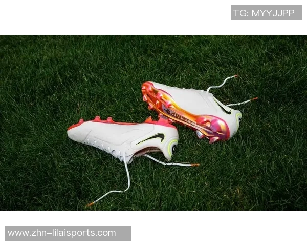 传奇8足球鞋的魅力与性能解析助你在球场上尽显风采